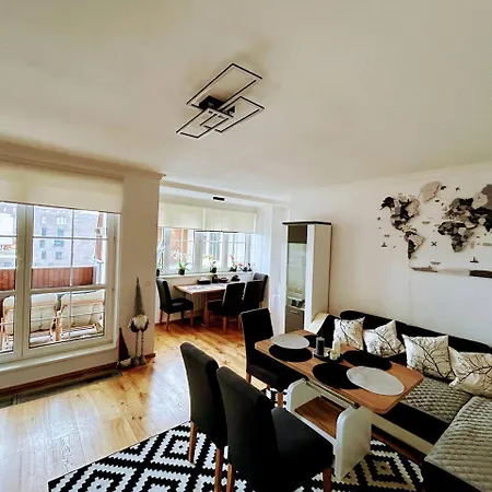 Light & Wood Design - 89 M2 In *