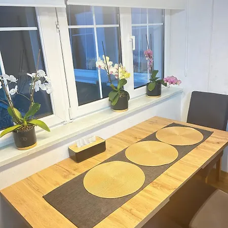 Apartment Light & Wood Design - 89 M2 In